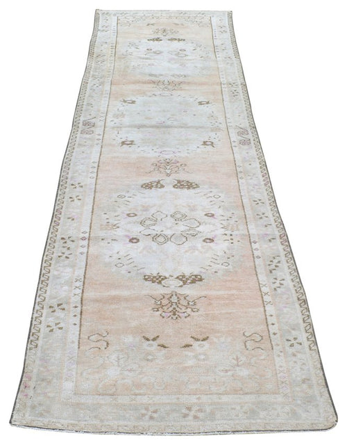 Vintage Turkish Oushak