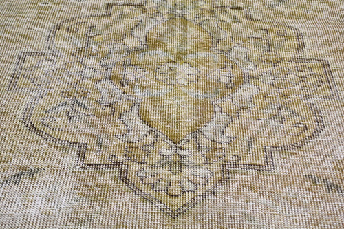 Vintage persian Heriz