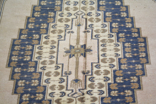 Vintage Turkish Oushak