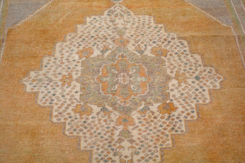 Vintage Turkish Oushak