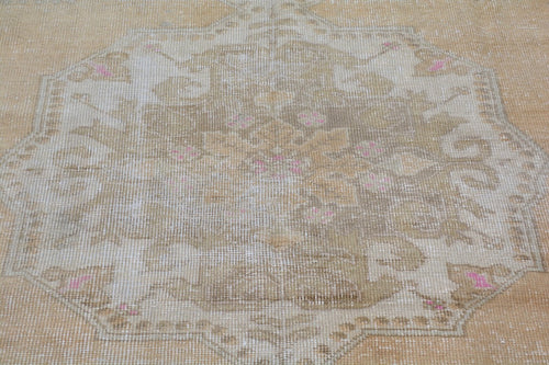 Vintage Turkish Oushak