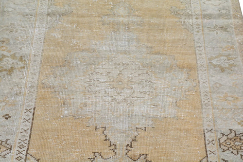 Vintage Turkish Oushak