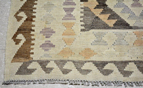 Afghan Maimana Kilim