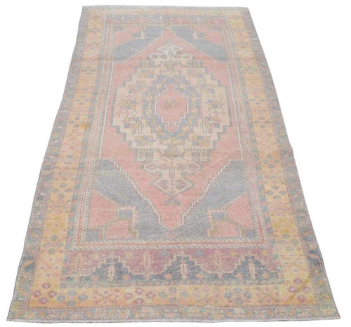 Vintage Turkish Oushak
